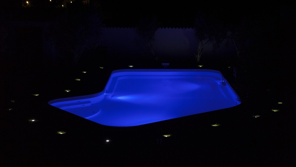 luci led piscina