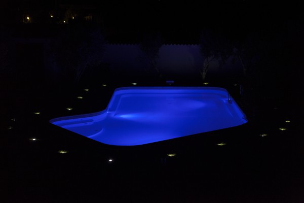 luci led piscina