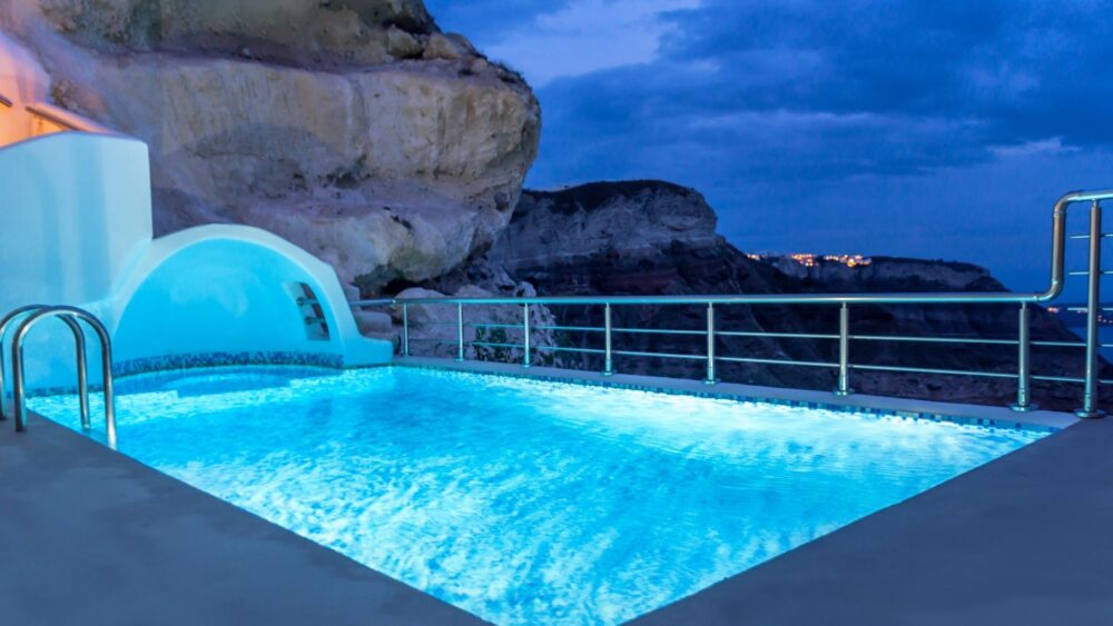 illuminare la piscina PrimaVeraPool